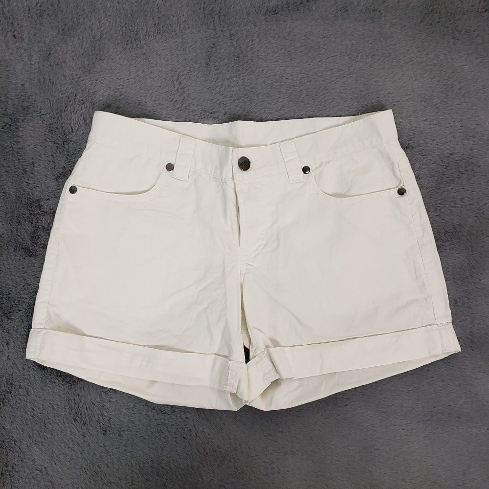 NWT Carve Designs White Button Fly Shorts Sz 4…